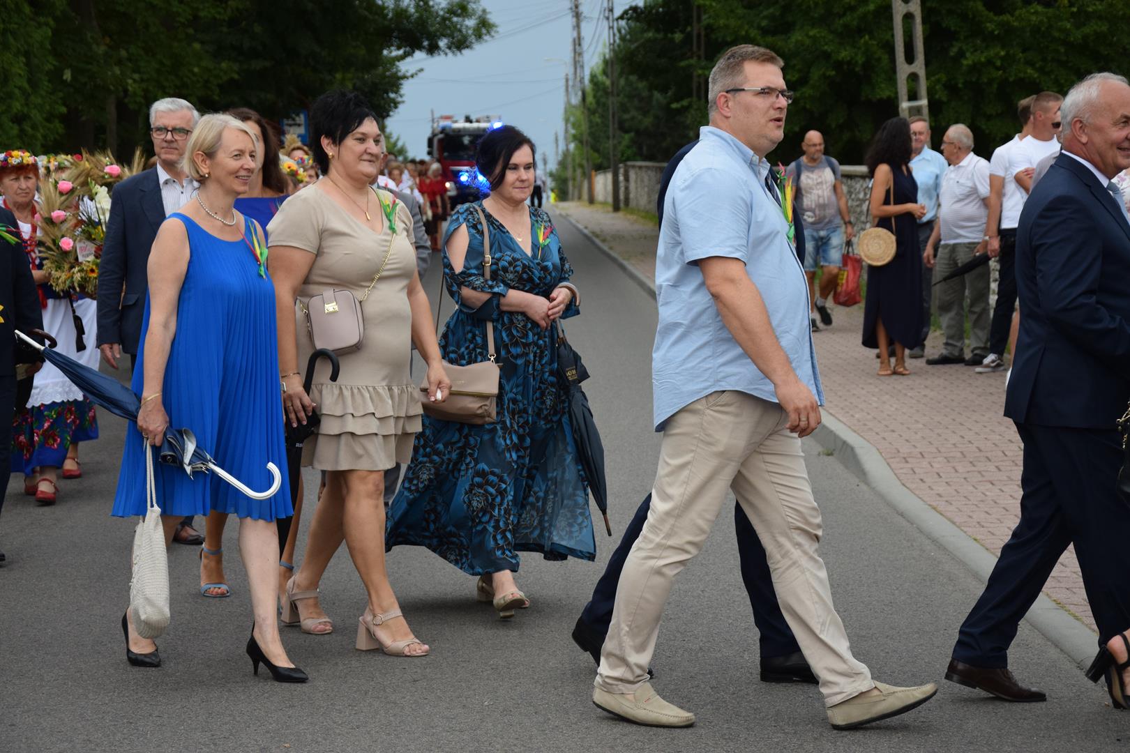 Zdjęcie przedstawia fragment przemarszu