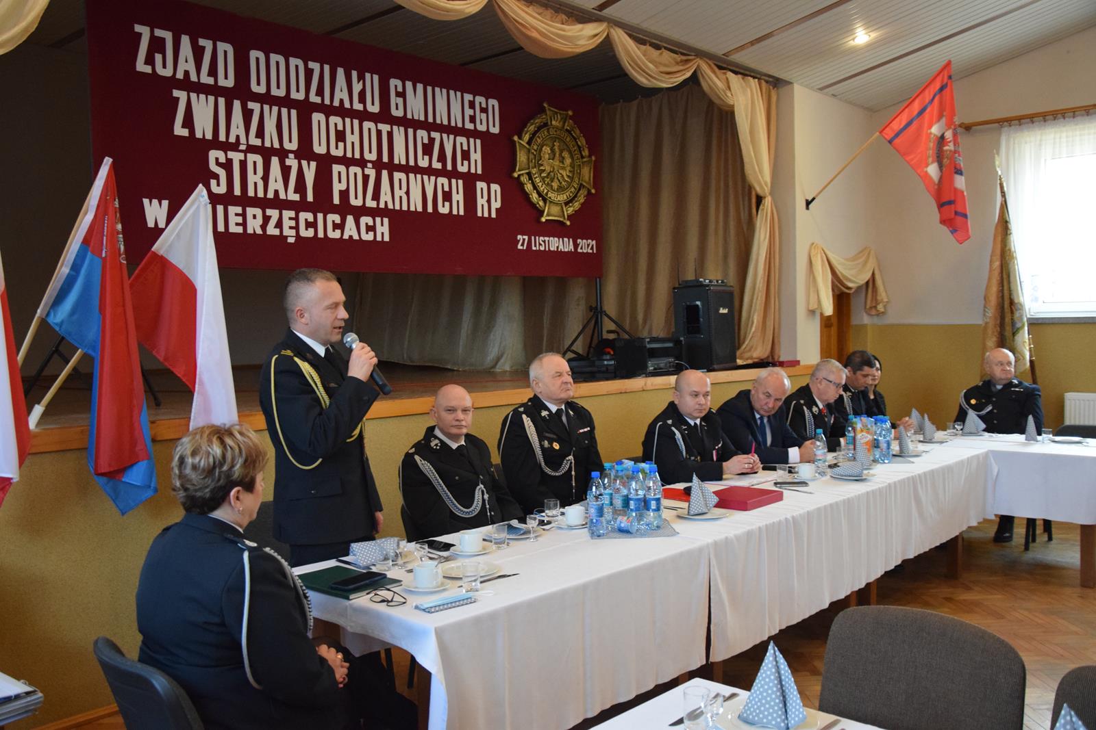 Zdjęcie z Zjazdu Odziału Gminnego Związku OSP RP w Mierzęcicach